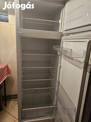 Hűtőszekrény / Beko Kombinált /