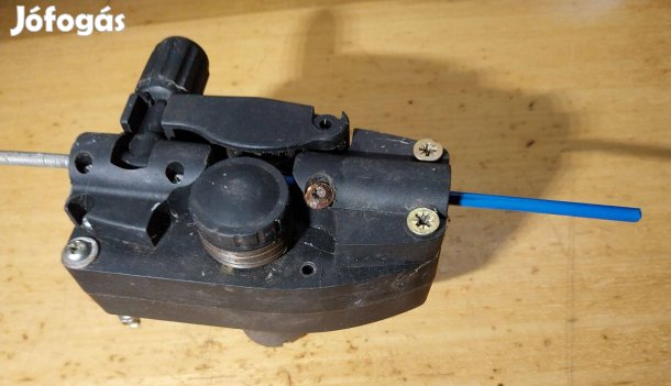 Huzalelőtoló motor 24v