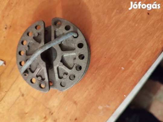 Huzalfeszítő kerék