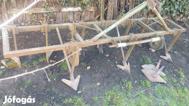 Húzatókapa három soros