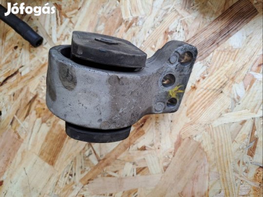 Hyundai Coupe (1997-2002) 2.0 Benzines Motortartóbak