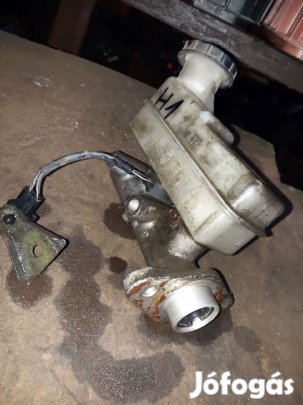 Hyundai H1 96-05 Főfék Munkahenger + Fékfolyadék Tartály