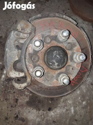 Hyundai H1 96-05 Jobb Első Csonkállvány Kerékaggyal + Féknyereg