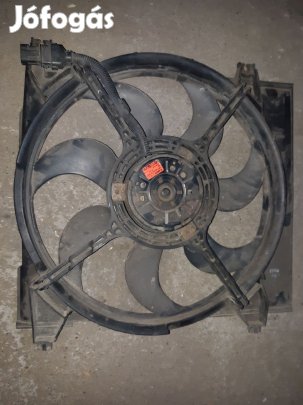 Hyundai H1 96-05 Vízhűtő Ventilátor