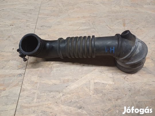 Hyundai H1 (1997-2007) 2.5TD Szívócső