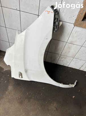 Hyundai H1 jobb sárvédő fehér 