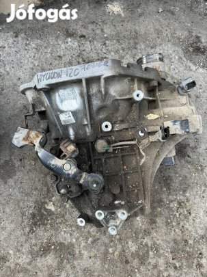 Hyundai I10 I20 1.2 benzin váltó kézi 5seb
