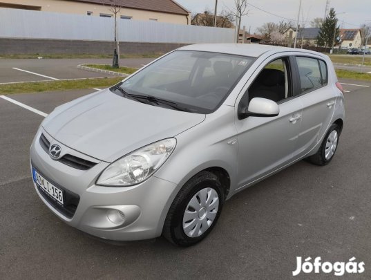 Hyundai I20 1.25 DOHC Life AC Gyárias.Szép. Klí...