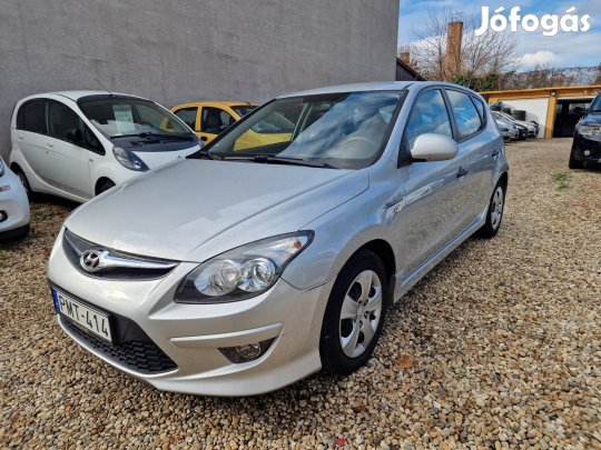 Hyundai I30 1.4 DOHC Comfort 127ezer KM! Friss...