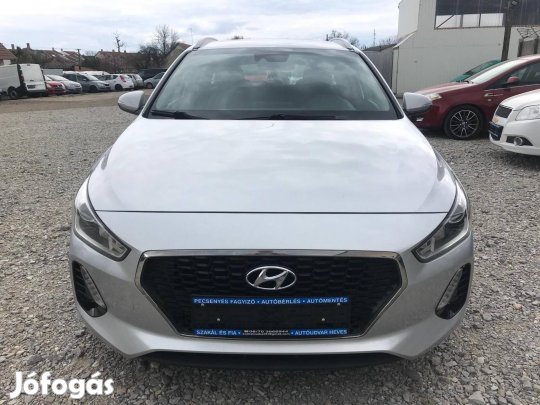 Hyundai I30 1.4 MPi Comfort full extra