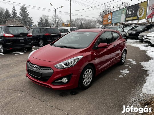 Hyundai I30 1.4i Life 106ezerkm.Vezetett szerví...