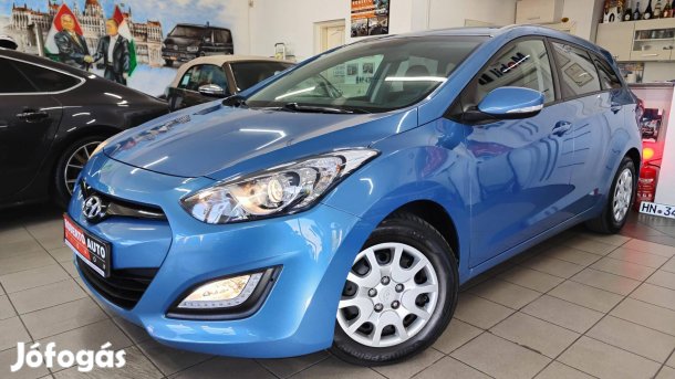 Hyundai I30 CW 1.4 CRDi Business 2 Év Friss Műs...