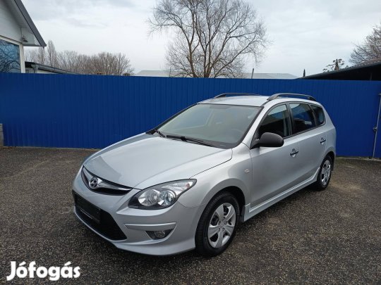 Hyundai I30 CW 1.4 DOHC Classic AC EURO5 109 LE...