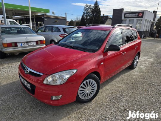 Hyundai I30 CW 1.6 CRDi HP Comfort Digit Klíma....