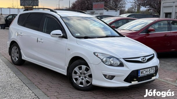Hyundai I30 CW 1.6 CRDi LP Comfort Nagy navi.Ka...
