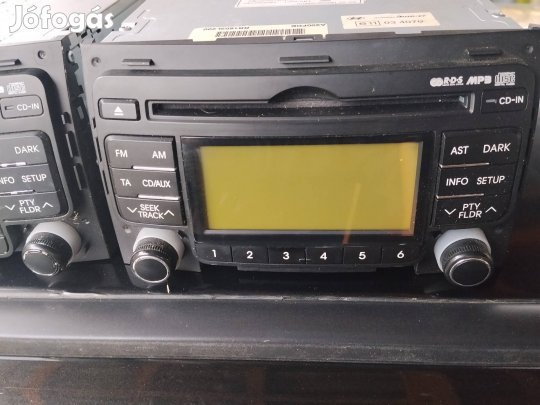 Hyundai I30 fejegység, Autó rádió