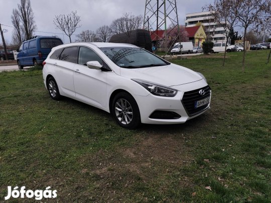 Hyundai I40 1.7 CRDi HP Executive DCT Vonóhorog