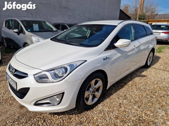 Hyundai I40 1.7 CRDi LP Premium Friss műszaki v...