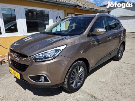 Hyundai IX35 2.0 CRDi HP Premium 4WD Magyarorsz...