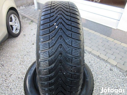 Hyundai I 20 acélfelni 185/65 R15 Vredestein téli gumival eladó