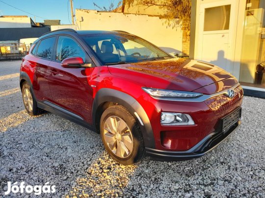 Hyundai Kona EV 39kWh Comfort Újszerű Állapot.F...
