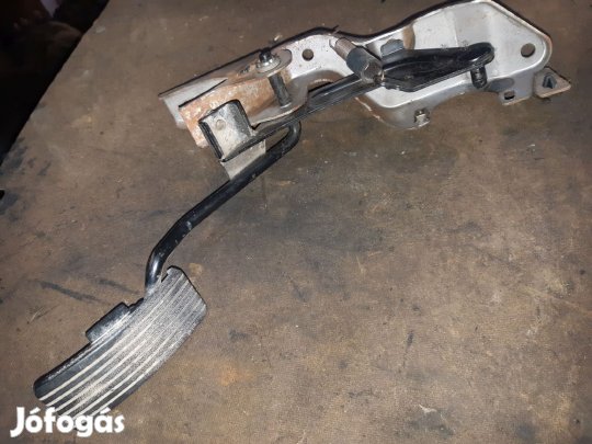 Hyundai Santa Fe Gázpedál