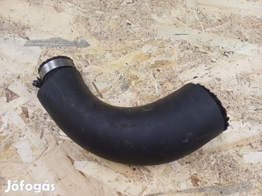 Hyundai Trajet (2001-2008) 2.0CRDI Diesel Turbó Cső