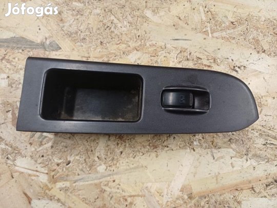 Hyundai Trajet (2001-2008) Jobb Első Ajtó Ablakemelő Kapcsoló
