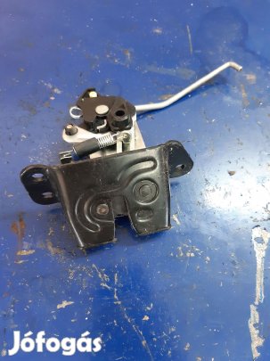 Hyundai i20 Csomagtérajtó Zár