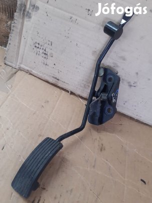 Hyundai i20 Gázpedál