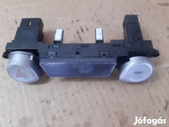 Hyundai i20 Központi Kijelző