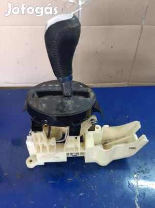 Hyundai i20 Váltó Kulissza