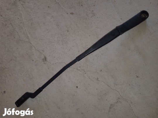 Hyundai i30 Bal Első Ablaktörlő Kar