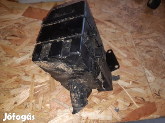 Hyundai i30 Biztosítéktábla / Relé Tábla