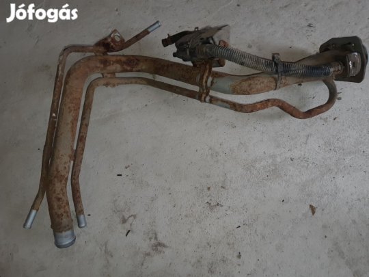 Hyundai i30 Üzemanyag Betöltő Cső