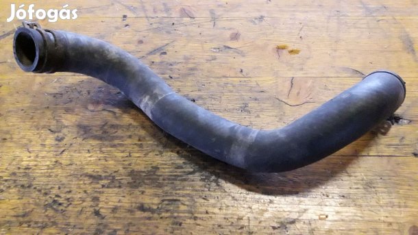 Hyundai i30 Vízcső