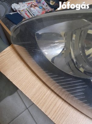 Hyundai i30 fd bal első gyári motoros fényszóró