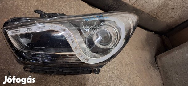 Hyundai i40 fényszóró