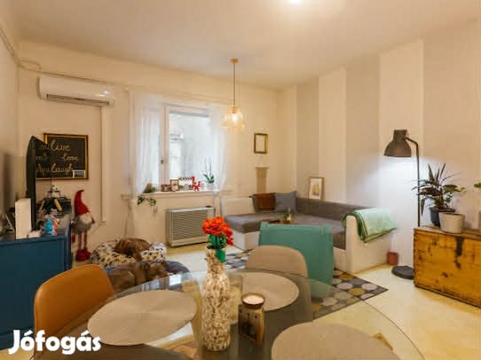 III. Kerület, Pacsírtamező utca, 63 m2-es, társasházi lakás, 2+1