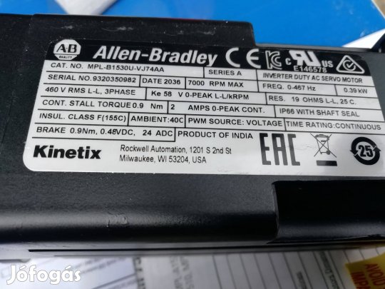 III. MPL-B153OU-VJ74 Allen Bradley Szervó motor