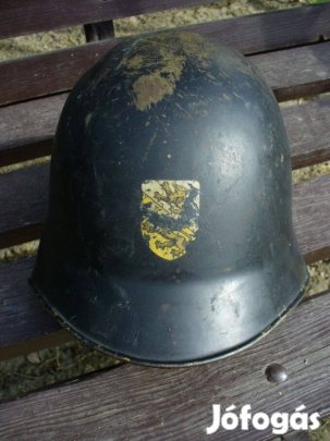II. Vh svájci katonai - tűzoltó M18/40 sisak rohamsisak