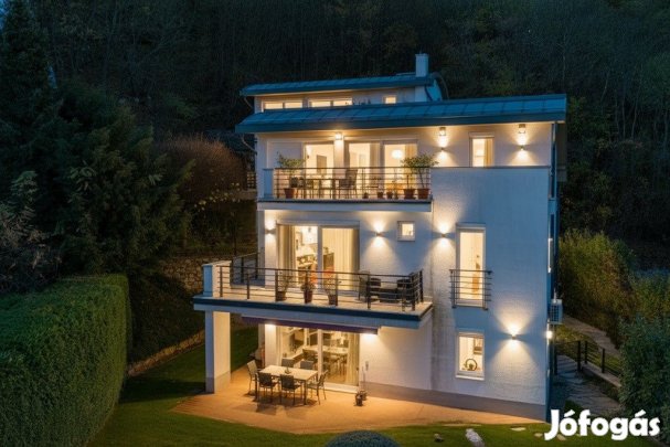 II. kerület, Tamara utca, 110 m2-es, társasházi lakás, 3+1 szobás