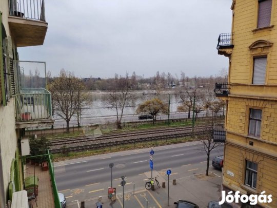 II. kerületben a Lukács utcában 65 m2-es 2 szobás DUNAI PANORÁMÁVAL