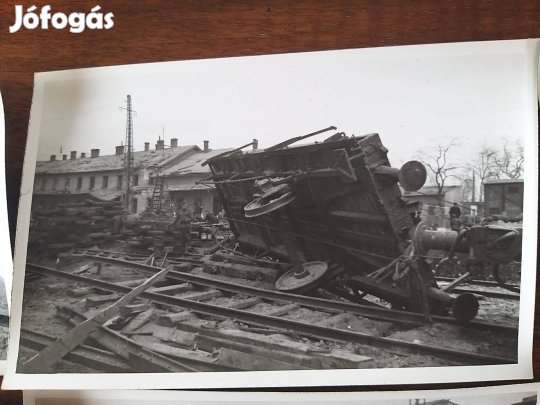 II. világháborús eredeti fotók , Budapesti pályaudvar 1944