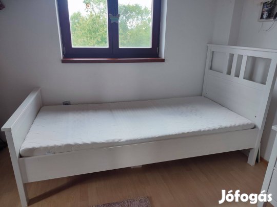 IKEA Hemnes ágy, ágyráccsal