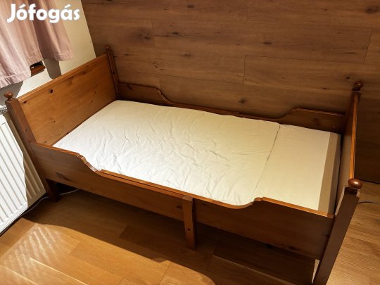 IKEA Leksvik antik fenyő hosszabbitható gyerekágy