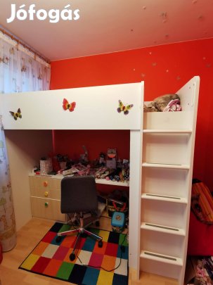 IKEA fehér galériágy matraccal, íróasztallal,oldalt gardróbszekrénnyel