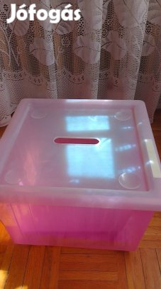 IKEA görgős műanyag tárolódoboz