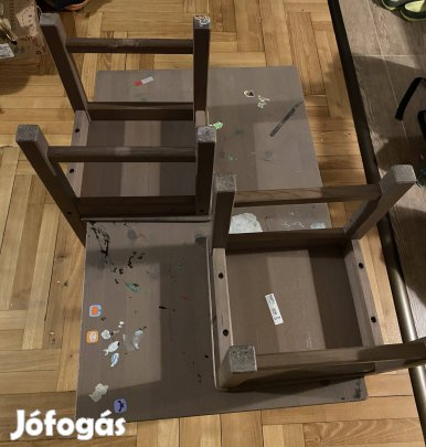 IKEA gyerekasztal két székkel