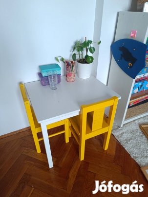 IKEA kritter gyerek asztal 